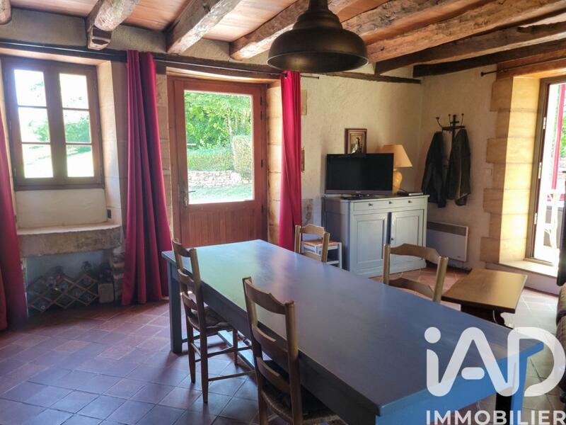 Maison - 180 m² - 7 pièces