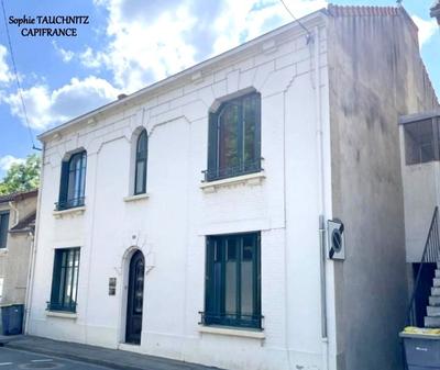 Maison bourgeoise - 180 m² - 8 pièces