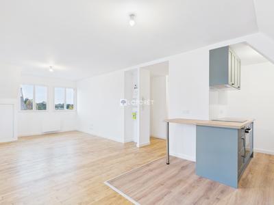 Appartement - 75 m² - 4 pièces