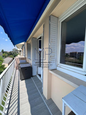 Appartement - 64 m² - 3 pièces