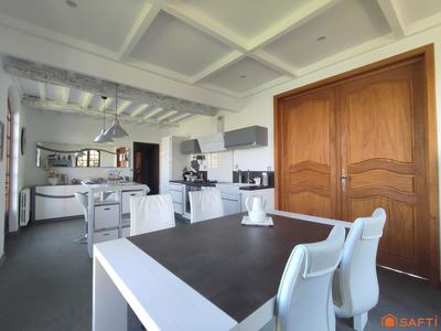 Maison de village - 200 m² - 7 pièces