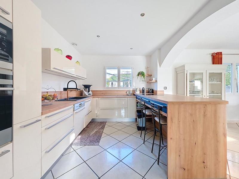 Maison - 120 m² - 5 pièces