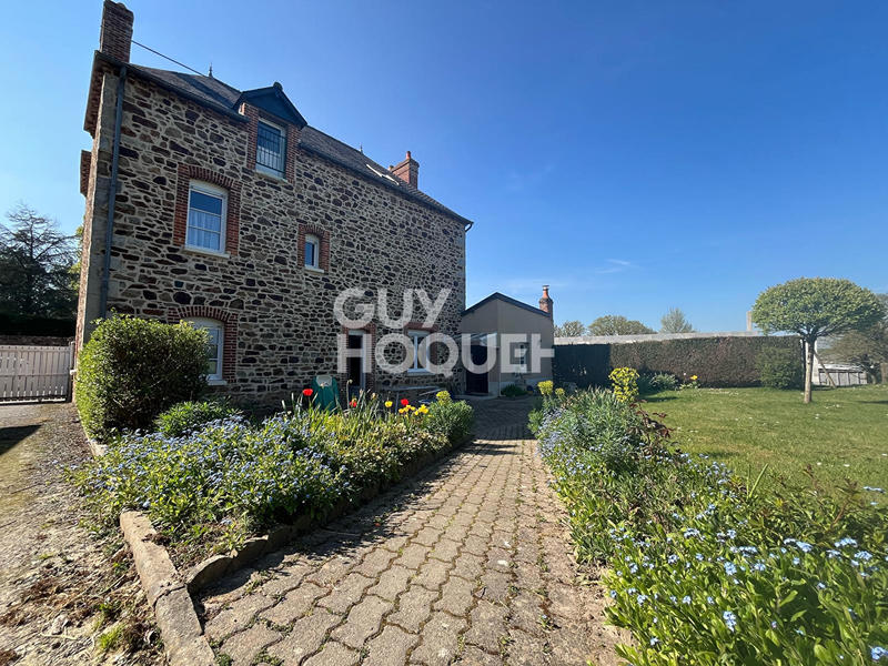 Maison - 214 m² - 5 pièces