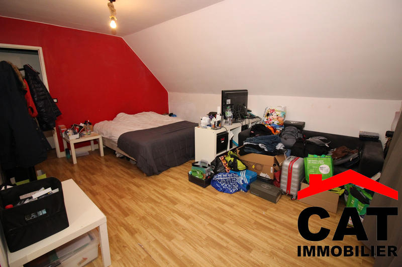 Maison traditionnelle - 133 m² - 7 pièces