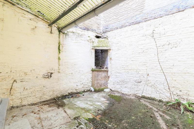 Maison - 98 m² - 8 pièces