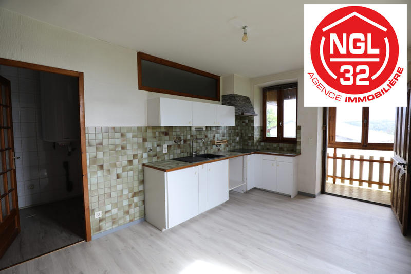 Maison ancienne - 182 m² - 7 pièces