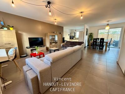 Maison - 98 m² - 5 pièces