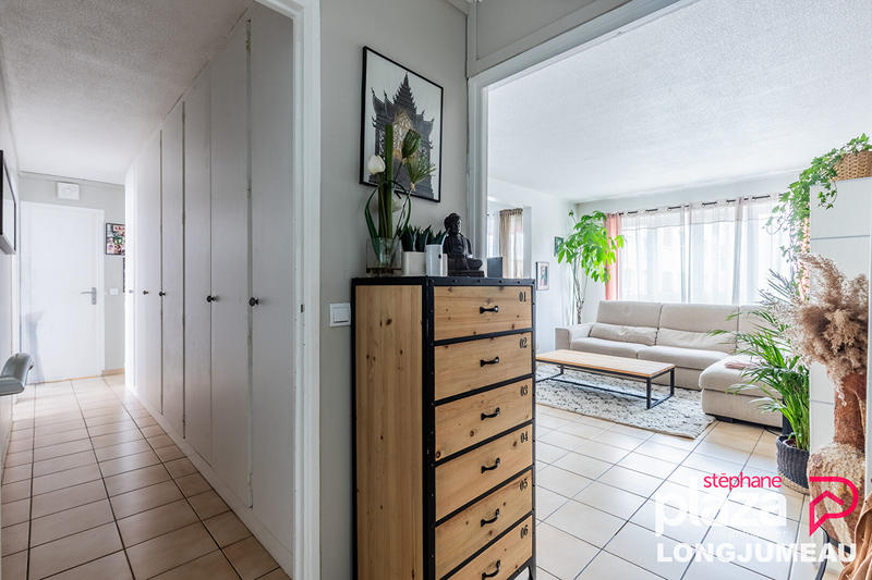 Appartement - 87 m² - 5 pièces