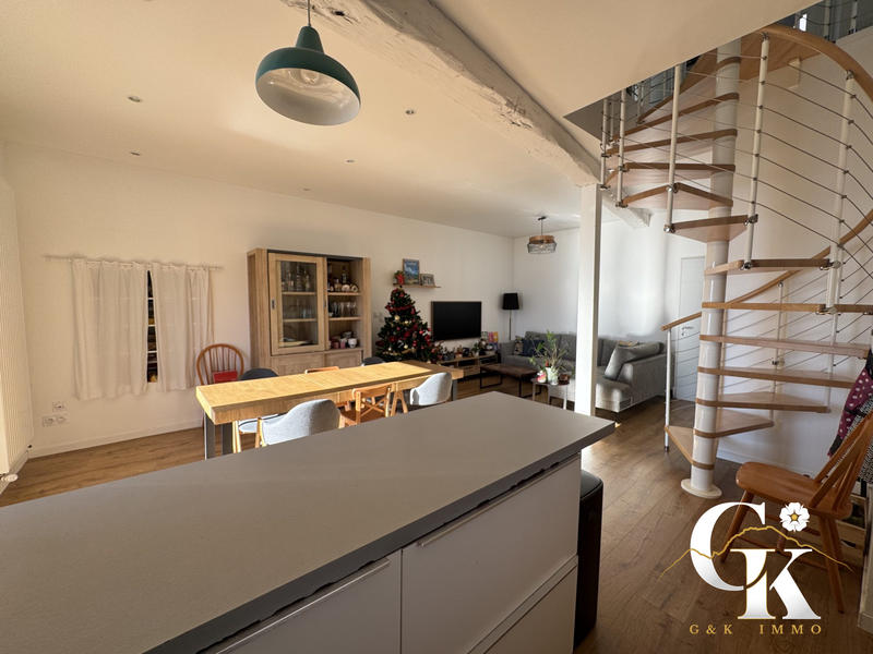 Maison - 106 m² - 4 pièces