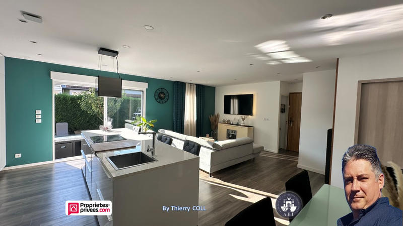 Maison - 120 m² - 5 pièces