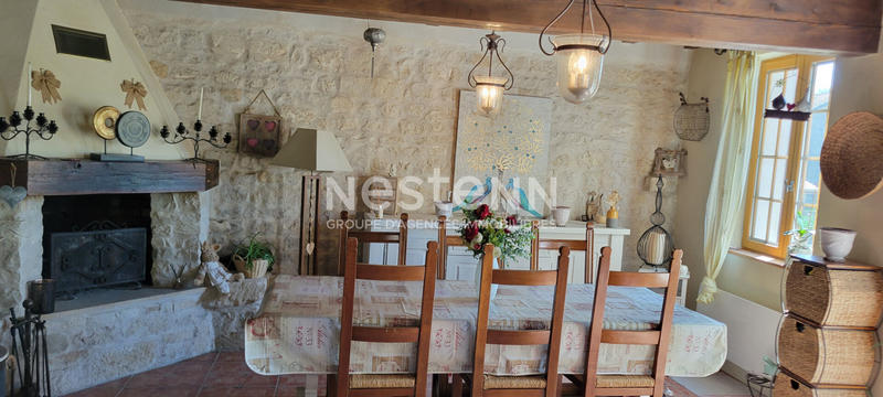 Maison - 180 m² - 6 pièces