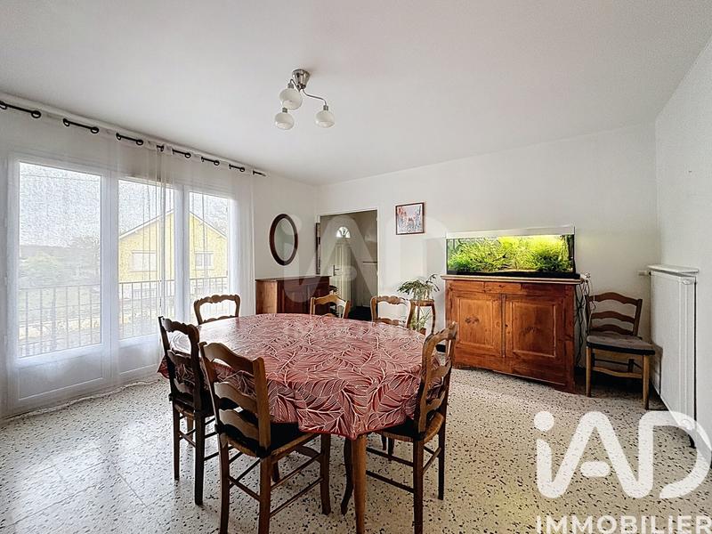 Maison - 140 m² - 6 pièces