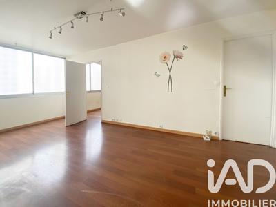 Appartement - 64 m² - 4 pièces