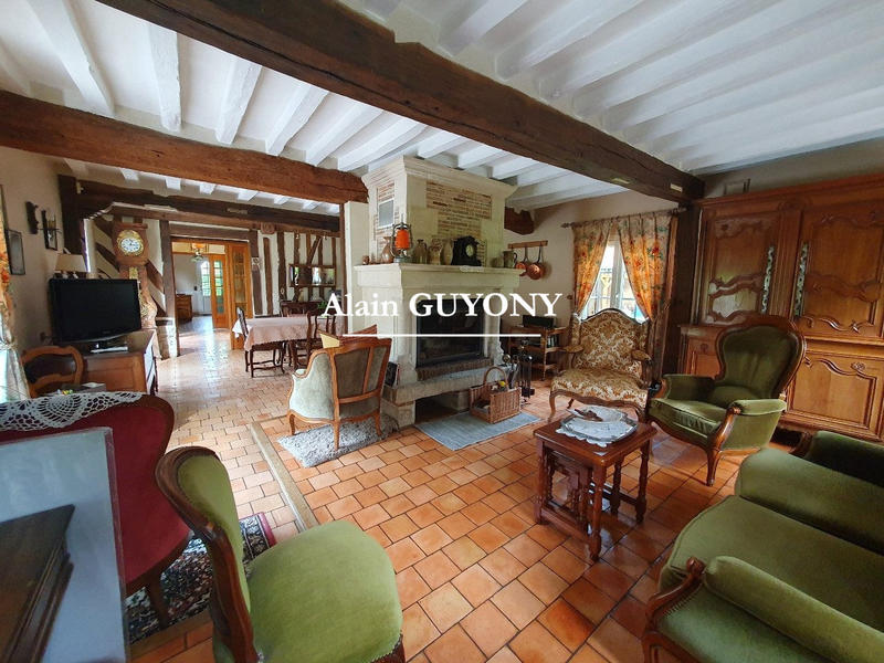 Maison ancienne - 138 m² - 8 pièces