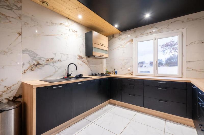 Villa - 145 m² - 6 pièces