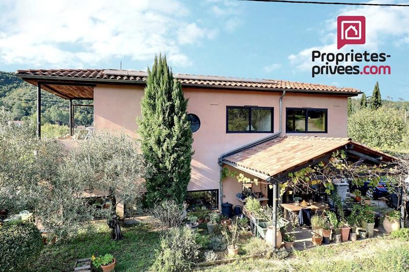 Maison - 109 m² - 4 pièces