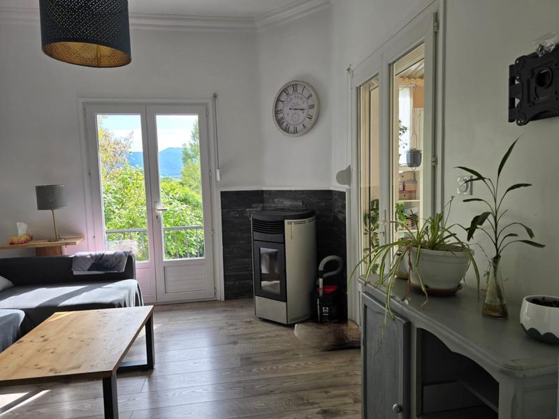 Maison - 128 m² - 6 pièces