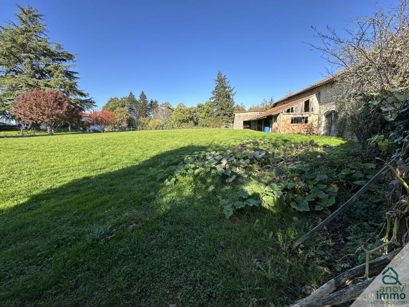 Maison de village - 198 m² - 8 pièces