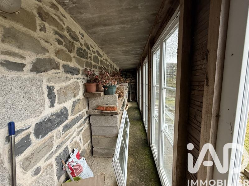 Maison - 250 m² - 11 pièces