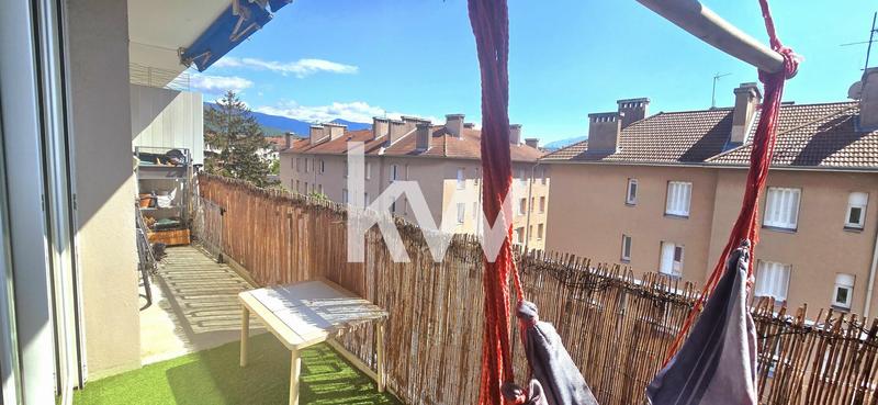 Appartement - 87 m² - 3 pièces