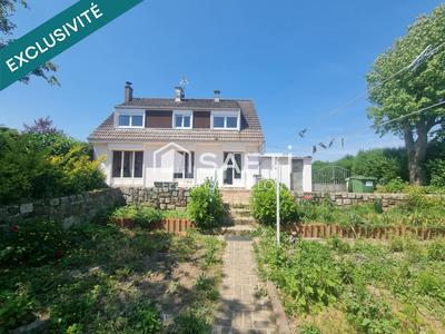 Maison - 123 m² - 8 pièces