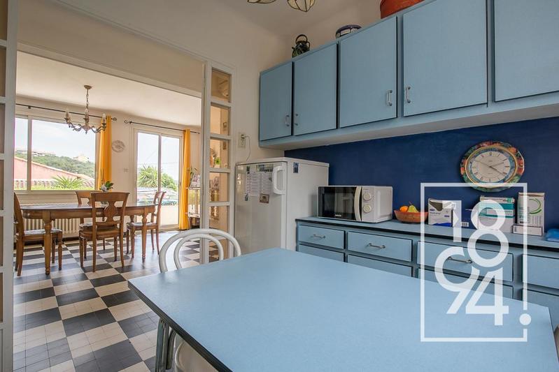 Maison - 140 m² - 4 pièces