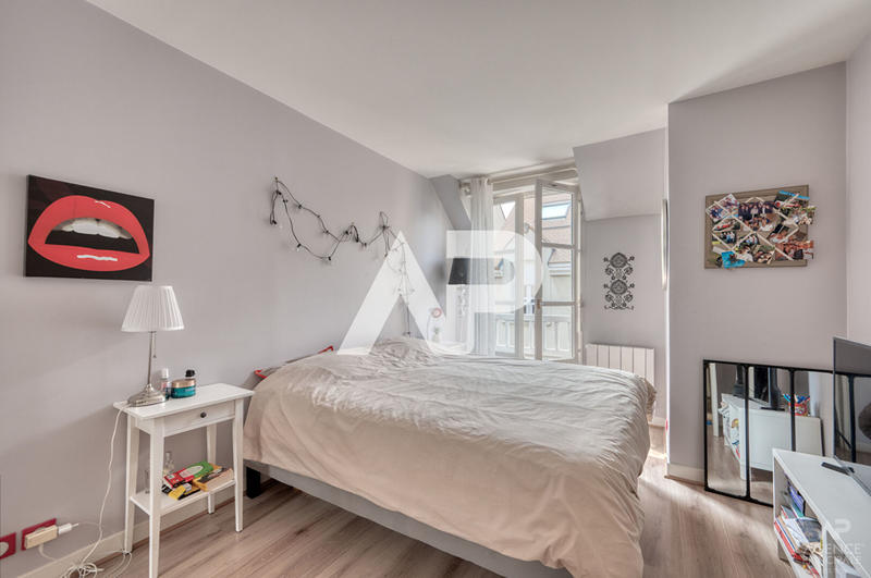 Maison - 163 m² - 7 pièces