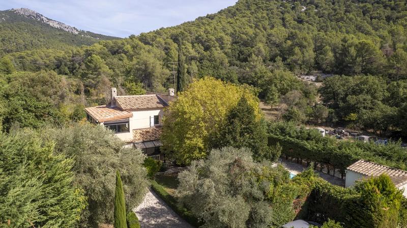 Maison de village - 155 m² - 7 pièces