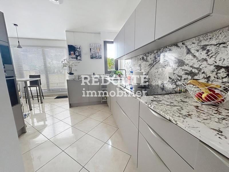 Penthouse - 171 m² - 6 pièces