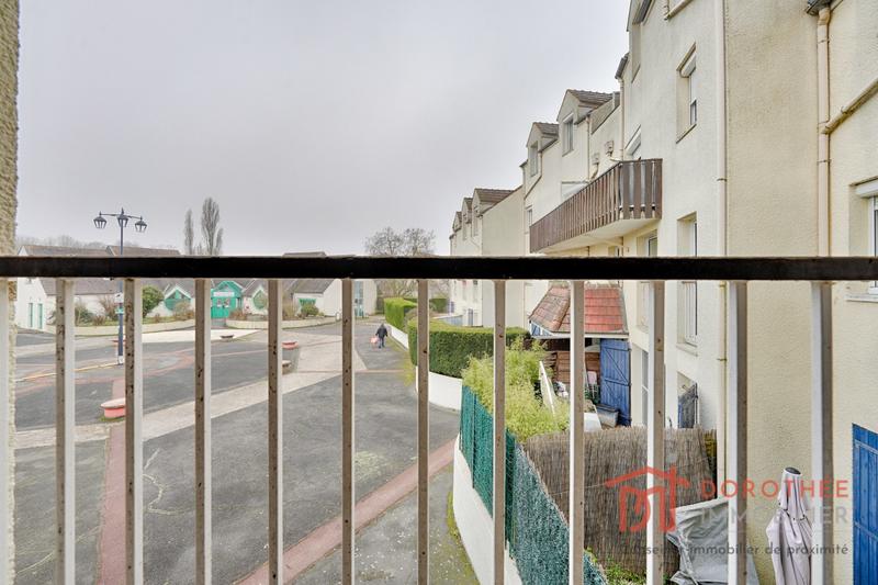 Duplex - 77 m² - 4 pièces