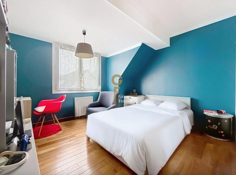 Maison - 111 m² - 5 pièces