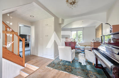 Maison - 112 m² - 5 pièces