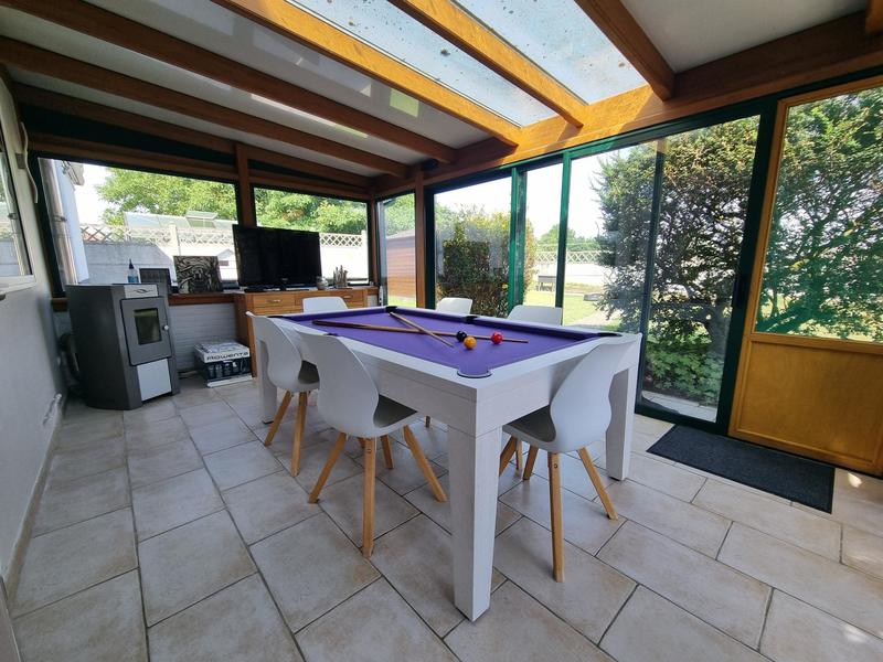 Maison - 208 m² - 9 pièces