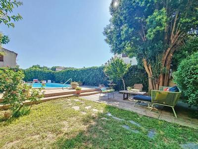 Maison de maîtres - 185 m² - 6 pièces