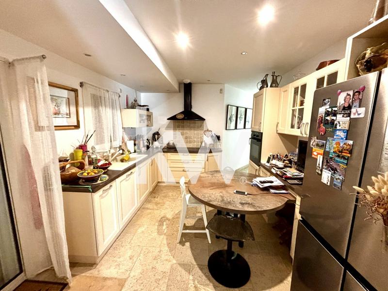 Maison - 124 m² - 4 pièces