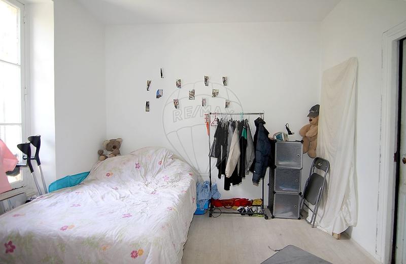 Maison - 174 m² - 25 pièces