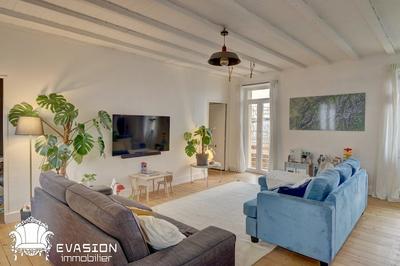 Maison - 182 m² - 6 pièces