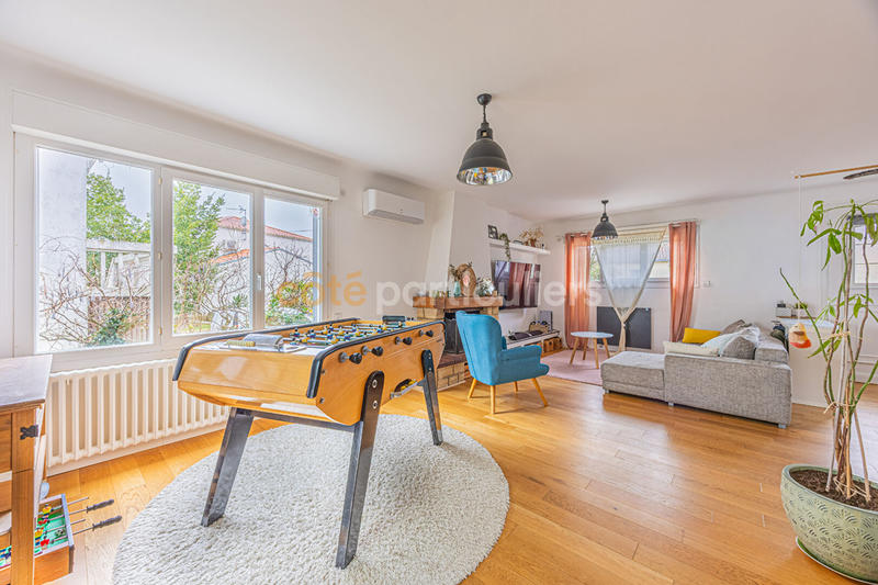 Maison - 138 m² - 6 pièces