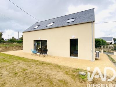 Maison - 140 m² - 7 pièces