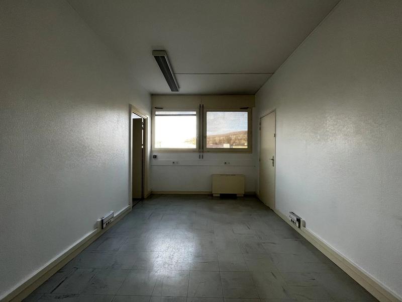 Bureau - 15 m² - 1 pièce