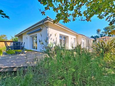 Maison - 105 m² - 5 pièces