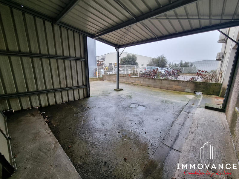 Entrepôt - 134 m²