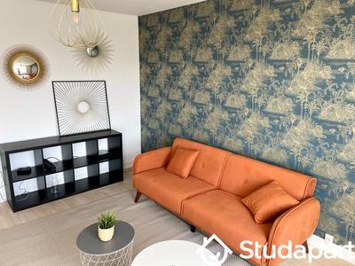 Chambre - 10 m² - 1 pièce