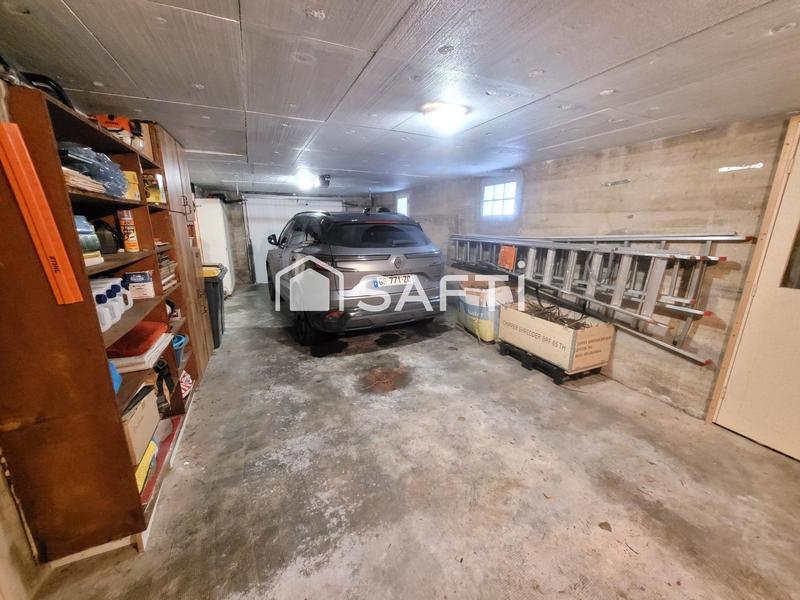 Maison - 192 m² - 11 pièces