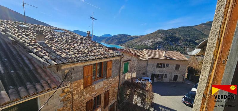 Maison en pierre - 90 m² - 5 pièces