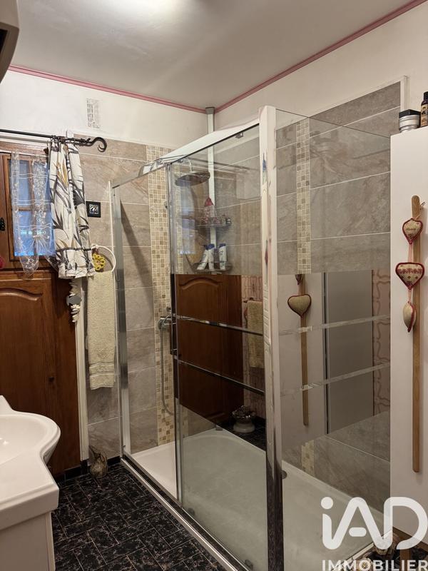 Maison - 122 m² - 4 pièces