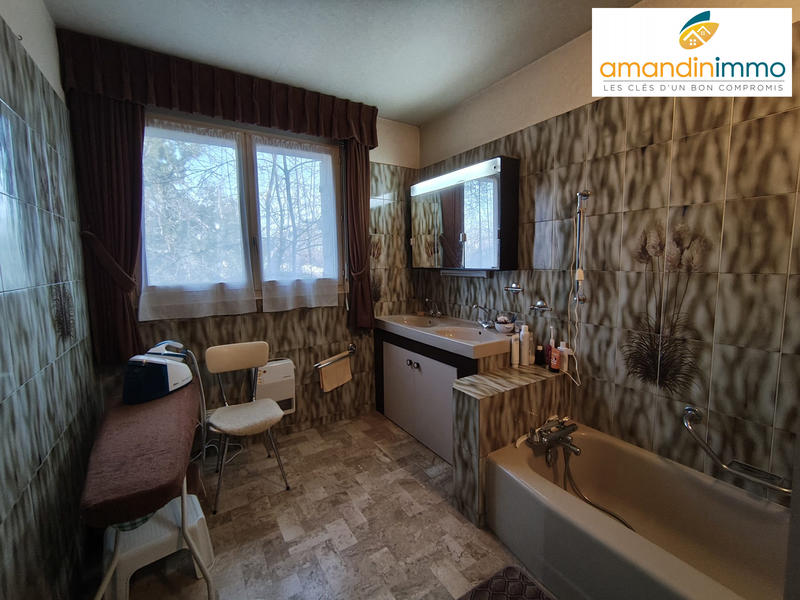 Maison - 160 m² - 7 pièces