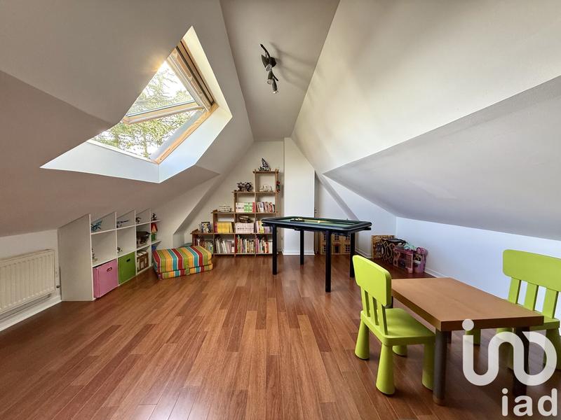 Maison - 178 m² - 7 pièces