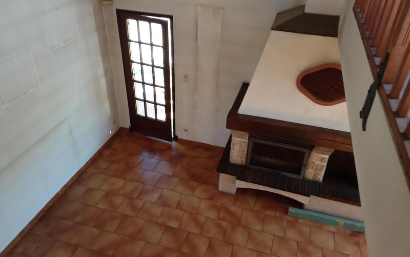 Maison - 93 m² - 4 pièces