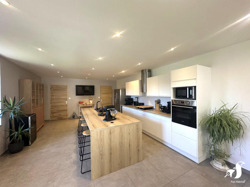 Maison - 158 m² - 5 pièces